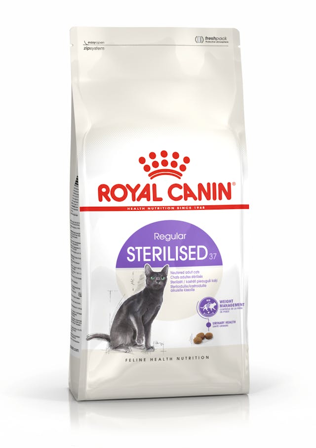 Royal Canin Sterilised 37 - Balanced Dry Cat Food for Neutered Cats (2 kg)