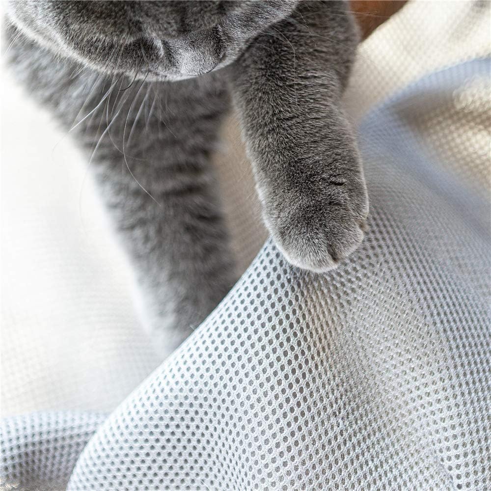 Hamac pour Chat - respirant - pour un confort rafraîchissant et une utilisation polyvalente.