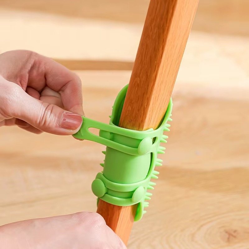 Griffoir pour chat – Brosse de toilettage en silicone souple pour meubles