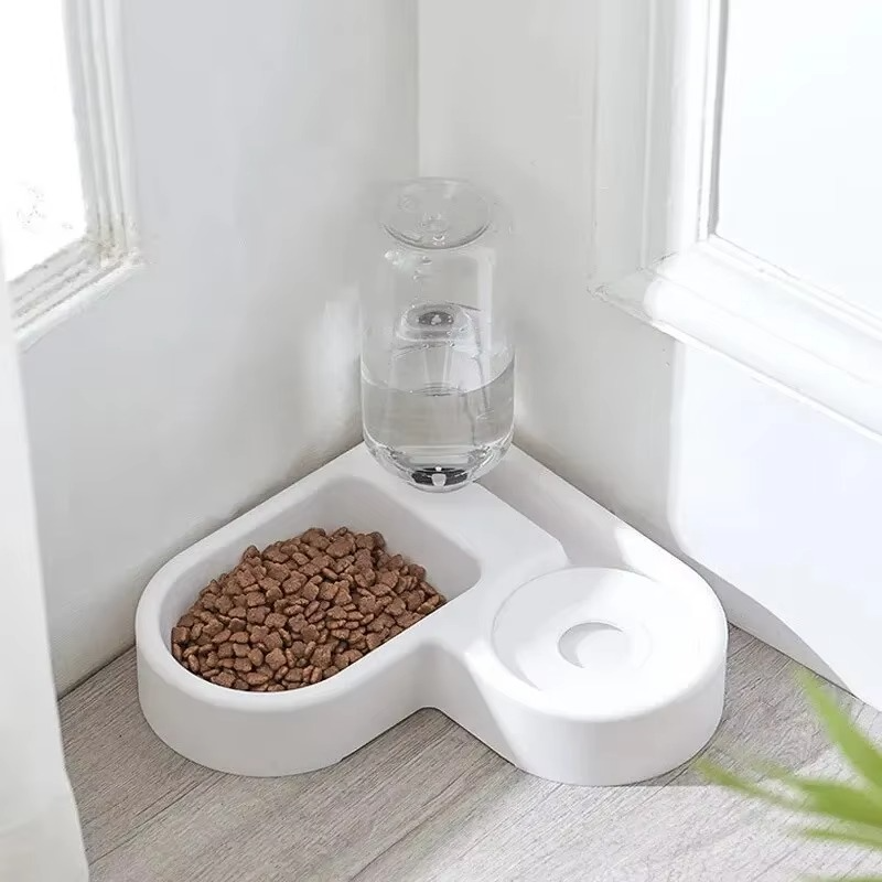 Distributeur Automatique d’Eau & de Nourriture – Stable & Facile à Nettoyer