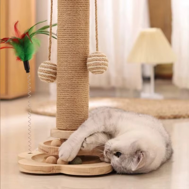 Jouet pour chat en bois avec griffoir en sisal et plateau tournant