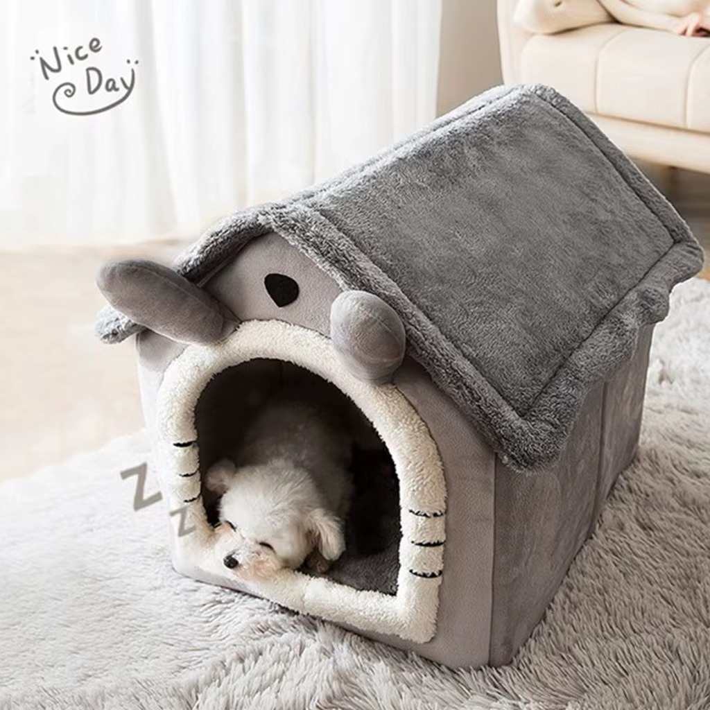 Soft Indoor Dog House – Warm Bed for Small Dogs & Cats